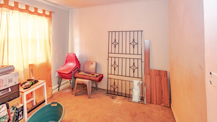 2 Bedroom Property for Sale in Hillcrest Heights Western Cape